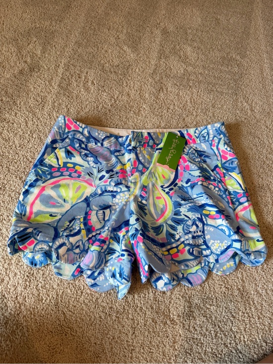 Lilly Pulitzer Pants - Lilly Pulitzer Blue Floral Scalloped Hem Skort with Pink & Yellow Accents
